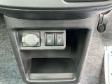 上質な中古車を各種取り揃えてございます。品質の違いを視て触れてください。