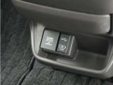◆USBチャージャー、12Vの電源ソケット◆使いやすい場所に装備されています。