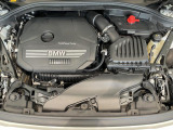 安心のBMW認定中古車は100項目の箇所を徹底的にチェック致します。機械的な箇所や電気系、コンピューターなどをご納車前に点検し、交換基準に達した部品は全て新品に修理返品した後にご納車致します。