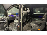 自動車保険に関しても、メルセデス・ベンツ専用のプログラムをご用意しております。飛び石や落下物などでのフロントガラスの修理が必要となった場合、最大で9万円分の補償を致します。