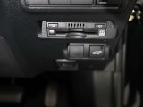 ETC車載器が搭載されているので、高速道路の乗り降りもノンストップで通過できます♪