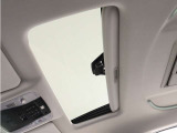 【ツインサンルーフ】サンルーフ装備車両!高級感もアップ、大人気オプション解放感溢れる快適なドライブをお楽しみください♪