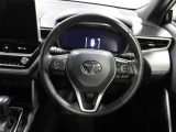 各操作スイッチなどもハンドルから手を放すことなく操作可能で安全運転に支援いたします!