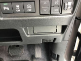 当店の掲載車両をご検討いただきありがとうございます。 すべての車両に保証が付いております
