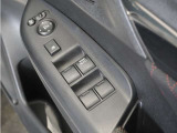 ◆パワーウィンドウスイッチ◆運転席から全席の窓の開閉操作を行うことが出来いつでも換気ができます!