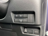 【両側電動スライドドア】スライドドアなので狭い駐車場などでもぶつける心配が減り、安心ですね。