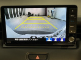 リアカメラ付で、後方をナビ画面で確認。車庫入れも安心です。もちろん、バックギアと連動しています。