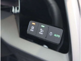 ●スイッチひとつひとつの隙間を1ミリ以下に抑え、まるで彫刻のような存在感と徹底的な微調整により柔らかな押し心地を実現する「ゼロタッチ」など、アウディのインテリアをぜひご堪能ください