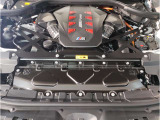 【BMWエンジン】革新的なガソリン・エンジン・テクノロジーによる高性能かつ高効率。レスポンスの良いパワーを発揮。常にスムーズな吸気を実現しアクセル開度にダイレクトに反応しドライビングを楽しく演出。