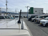 お求めのおクルマがございましたらお気軽にお問い合わせ下さい。全国のスズキのお店からお客様にご納得いただける1台をお探し致します。