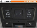 パワーバックドア付き!バックドアの開閉がスイッチ操作で行えます。