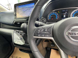 ☆ 純正ナビならではのステアリングスイッチで、走行中も楽に操作出来ます ☆