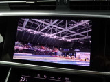フルセグのTVチューナーが装備されておりますので、渋滞の中やご家族の送迎の待ち時間などでも退屈することなくお過ごし頂けます。