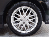 アルミホイールは安心のホンダ純正!車のデザインにもマッチしています。
