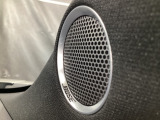BOSE社との共同開発により室内空間にあった音響チューニングを施し、クリアで臨場感のあるダイナミックサウンドをお楽しみいただけます。