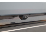 デジタルマルチビューモニター:フロントグリル、ドアミラー、リヤゲートに備えた4つのカメラの映像を11.6インチセンターインフォメーションディスプレイに表示。