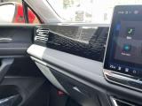 車両詳細など、気になる点などがございましたらお気軽にお問い合わせ下さいませ。より詳細なお写真もメールでお送りいたしますので、まずはお問い合わせを!