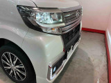 安全・安心な走行のために、納車前にダイハツのクルマを知り尽くしたエキスパートが基本性能に関わる機能や状態を徹底的に点検。消耗部品の交換など法定12ヶ月点検相当の点検・整備を実施しております。