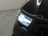 消費電力が少なく長寿命のLEDヘッドランプを装備しております。