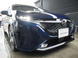 LEDライトで夜のドライブもくっきりはっきり、安心して運転できます。