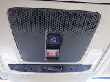 事故や急病時、ホンダトータルケアプレミアム加入なら、緊急通報ボタンを押すだけでHonda CONNECTが位置情報を送信し、オペレーターが即座に救援を手配します