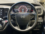 運転している間、長く触れているものだから手になじむハンドルがいいですよね。