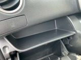 収納もバッチリ!小物が散乱しがちな車内もスッキリさせる事ができますね♪