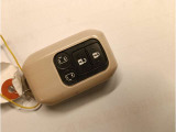 当社は全車納車時、「運輸局指定工場」にて「法定点検分解整備」を施工、同時に「WAKO&rsquo;S製オイル交換」「オイルエレメント交換」「ドレンパッキン交換」「下回り洗浄」「下回り防錆塗装」を施工しております♪