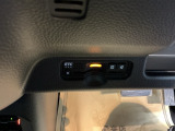 ビルトインタイプのETCで見た目もスッキリ。高速道路の利用にとても便利です。利用には車両情報を登録する「セットアップ」が別途必要です。