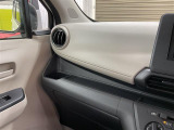 軽の看板が目印です!届出済 未使用車をお探しの方はこちらの看板を目印にお越しください。※似たような看板のお店がございますのでお間違えのないようご注意ください。
