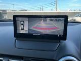 【360&deg;ビューモニター】駐車が苦手な方も、これがあれば安心です!狭い駐車場や花壇などがあって心配な駐車シーンでも、死角がなく安全が確保できます♪