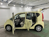 ご契約の際【軽自動車の場合】発行から3ヶ月以内の住民票・認印【軽自動車以外の場合】発行から3ヶ月以内の印鑑証明・実印をご持参いただけるとお手続きがスムーズです