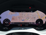 Audi正規ディーラーが高品質をお約束。高度な訓練・教育を受けたAudi専任メカニックが、100項目にもおよぶ精密な点検を実施。すべてクリアしたAudi車だけ、あなたのお手元に届けられるのです