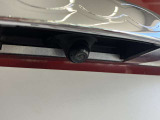 バックカメラ装備で安心して駐車可能。
