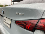 BMW認定中古車は100項目の箇所を徹底的にチェック致します。機械的な箇所や電気系、コンピューターなどを詳細に点検。交換基準に達した部品は整備した後にご納車致します。