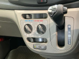 延長保証につきましてはお求めいただく車両によって保証料が異なりますので、当店スタッフまでお気軽にお問い合わせくださいませ。