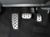 SUBARU認定中古車は第三者の客観的な視点による品質評価を全車で義務付けられております、それにより、一台一台の的確なコンディションが証明されますので、安心して車をお選び頂けます。