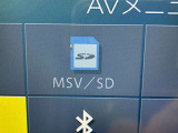 音楽SDカード入ります。