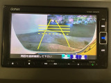 リアカメラ搭載! 狭い駐車場はもちろん、雨の日や夜間の運転も安心です。