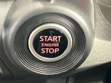 【プッシュ式エンジン】プッシュ式エンジンスタートでブレーキを踏んでボタンを押すだけでエンジン始動がスムーズ!!鍵をカバンに入れているだけでエンジンの始動が可能★とても便利な機能です