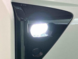 LEDフォグランプ LEDの明るい光が霧の発生や悪天候時に視界確保をサポートします!