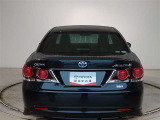 リアにハイマウントストップランプを装備しています。後続車両からの視認性も良く、安心です。