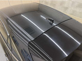 屋根の状態もしっかり確認出来ます。トヨタ中古車「まるごとクリーニング」でピカピカです。
