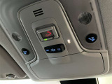 設置のボタンやナビボタンを押していただくだけでオペレーターにつながり、すばやく緊急車両を手配するサービス、ヘルプネット。ご契約など詳しくはスタッフまでお気軽にお尋ねくださいませ。