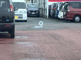 目線を動かさずに速度確認が出来て安全です。