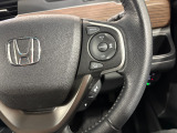 Hondaセンシングの機能のひとつ、アダプティブクルーズコントロール付!アクセルから足を離しても設定したスピードと前車との車間を保ち走行してくれます!車線維持もアシスト☆高速道路で疲労軽減ですね☆