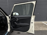 ◆全国納車可能です。納車方法及び費用につきましては、お気軽にコーディネーターまでご相談ください。遠方のご納車の際も我々がしっかりサポートさせて頂きます。お気軽にスタッフまでご相談下さい。