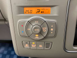【オートエアコン】暑い時も寒い時も温度調整をするだけで、室内温度を快適に保ってくれるフルオートエアコン。