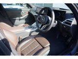 BMWらしい、シンプルですが直感で使いやすい内装デザインです☆お問合せ(無料ダイヤル)0078-6002-613077迄お待ちしております。大阪府吹田市芳野町5-55 毎水曜、第二・第三火曜日定休 営業時間10:00〜18:00