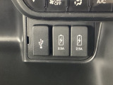 ソケット類も充実☆対応のケーブルがあれば車内でスマホなどの充電が可能です☆